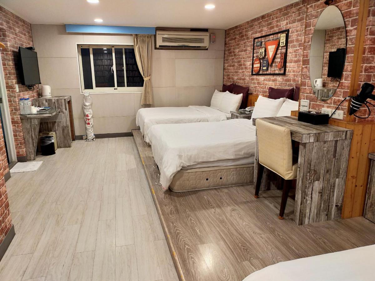 Bin Chen Hotel Hsinchu Buitenkant foto